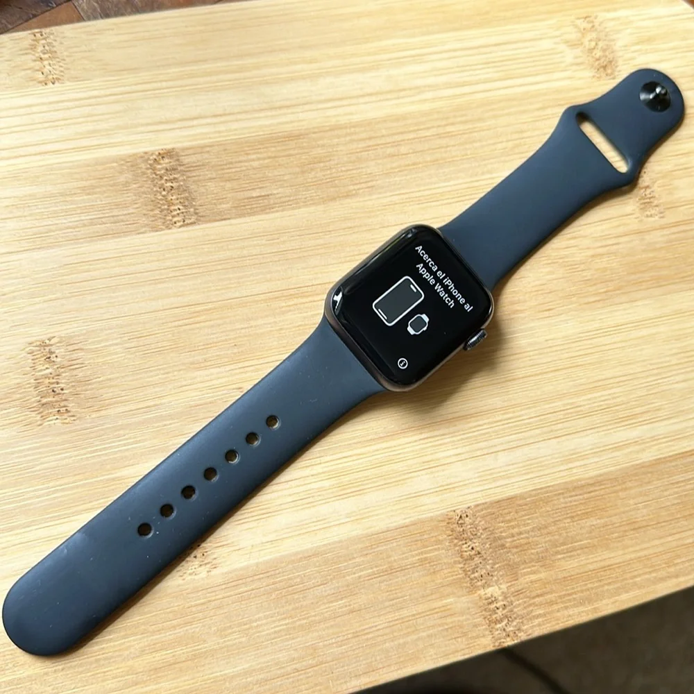 Apple Watch Series 5 40MM Space Gray Aluminum Case With Black Sport Band